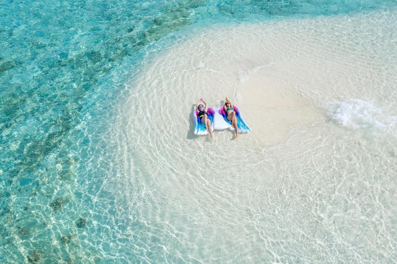 Sevinex Inn Feridhoo Bagian luar foto