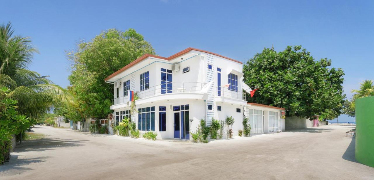 Sevinex Inn Feridhoo Bagian luar foto