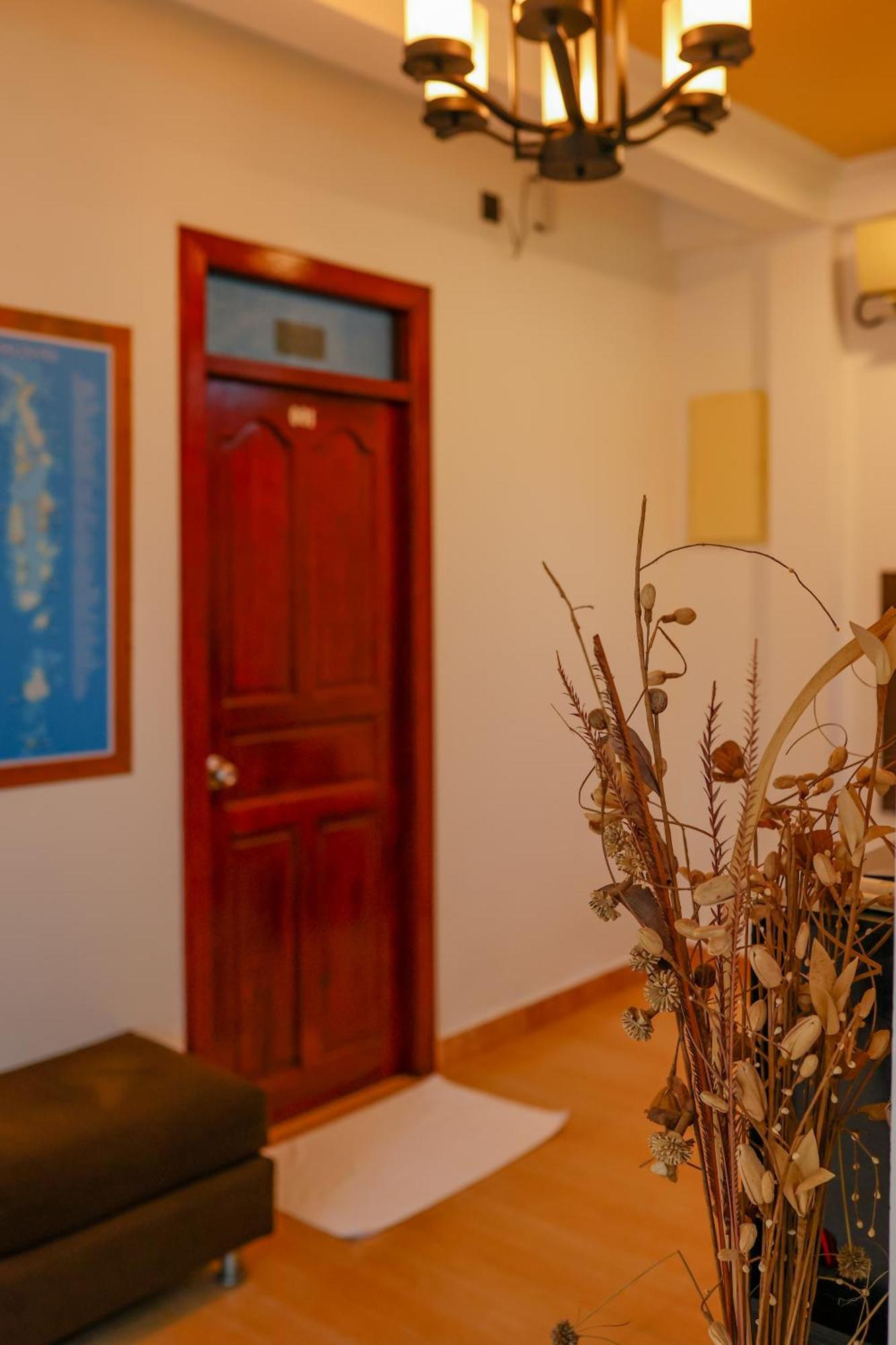Sevinex Inn Feridhoo Bagian luar foto